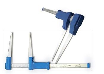 Średnicomierz (klupa) i taśma miernicza do pomiaru drewna